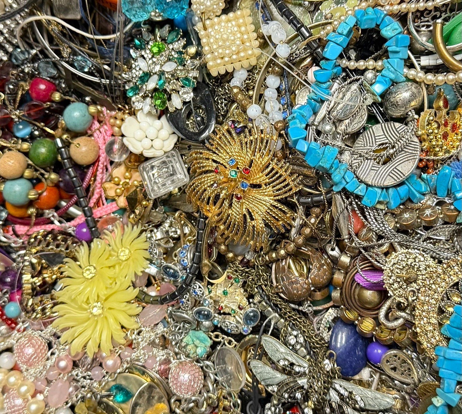 Jewelry Lot 7 Lbs Pounds Unsearched Junk & Wear Vintage & Mod Tangles Treasure