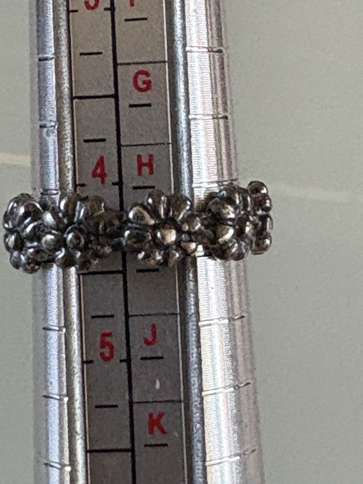 Vintage Sterling Silver Daisy Band Ring Size 4.25” Dainty 2.79 Grams