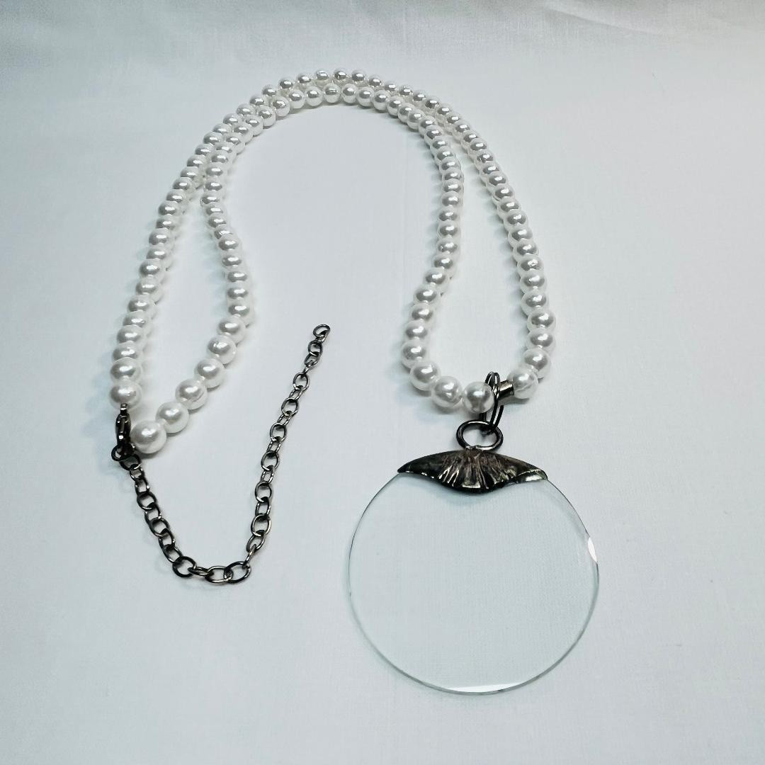 VTG 16 in White Simulated Pearl Necklace Clear Pendant Lobster Claw Safety Clasp