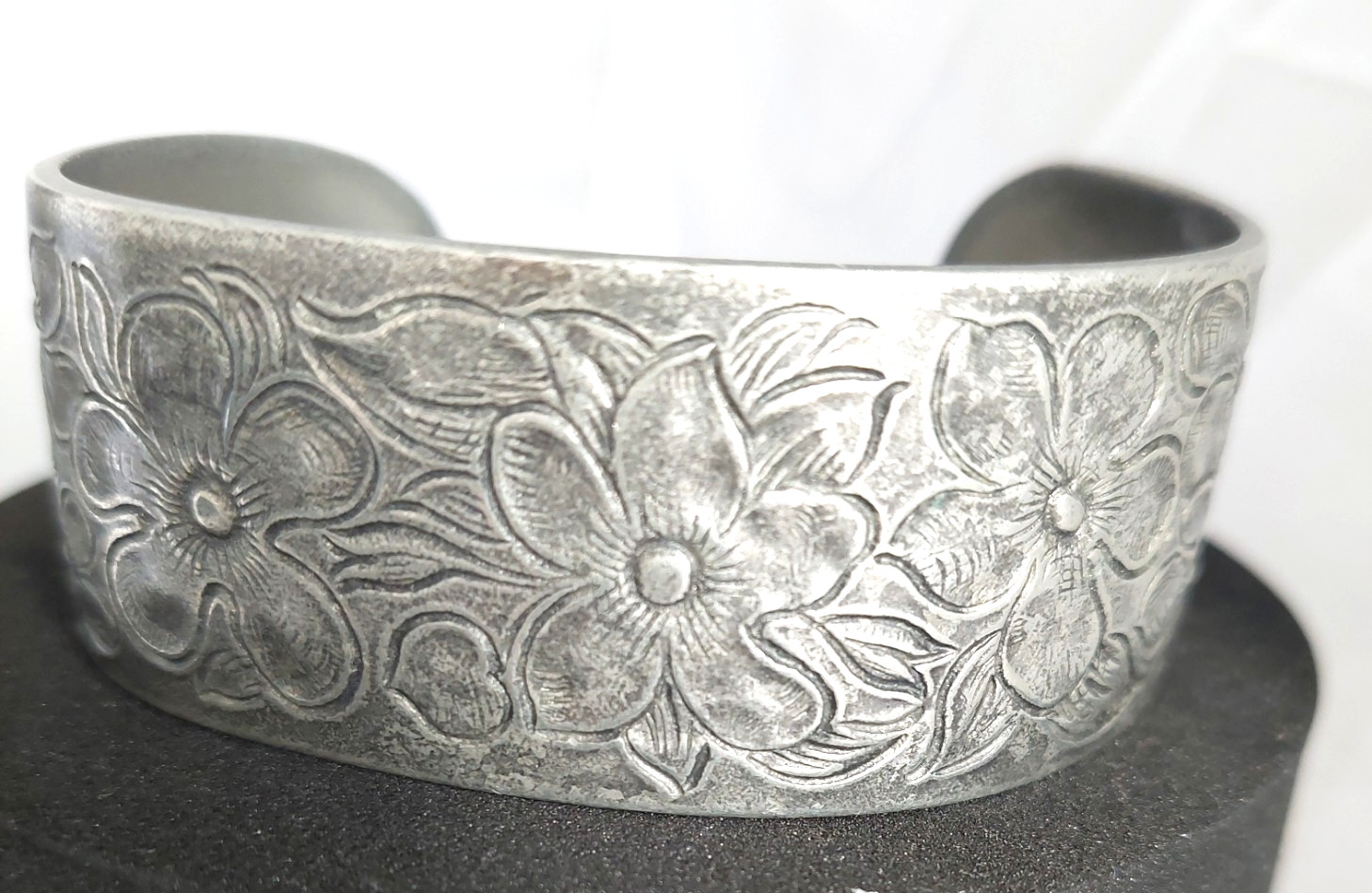 5 Vintage Pewter Birth Month by Flower Cuff Bracelets, Salisbury Pewter