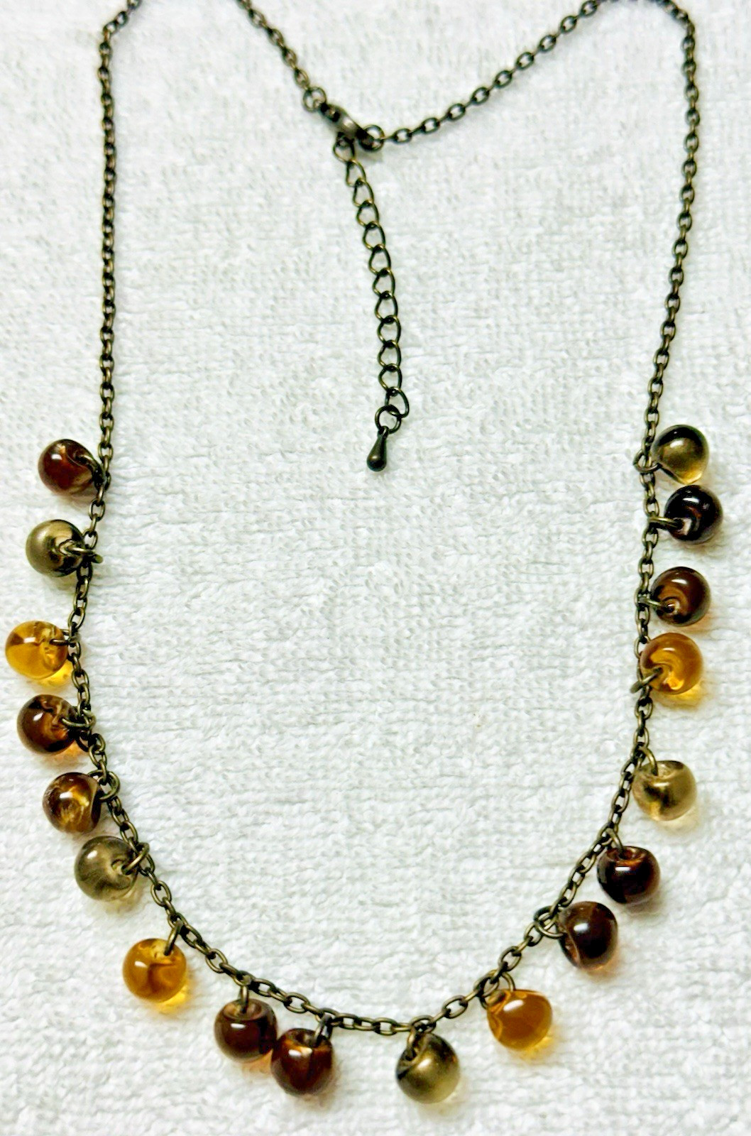 4 Collar Necklace Lot Green Black Red Gold Bead Dangles n0273