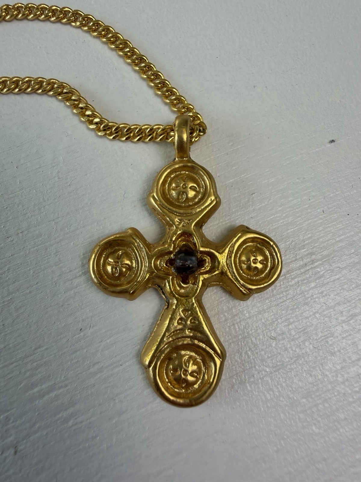 Vintage Alva Museum Replica Gold Cross Pendant Necklace w/ Blue Stone & Box VTG