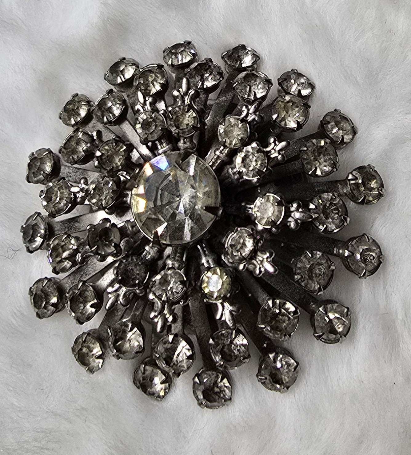 Vintage Brooch Pin 1930s 1950s Prong Rhinestones