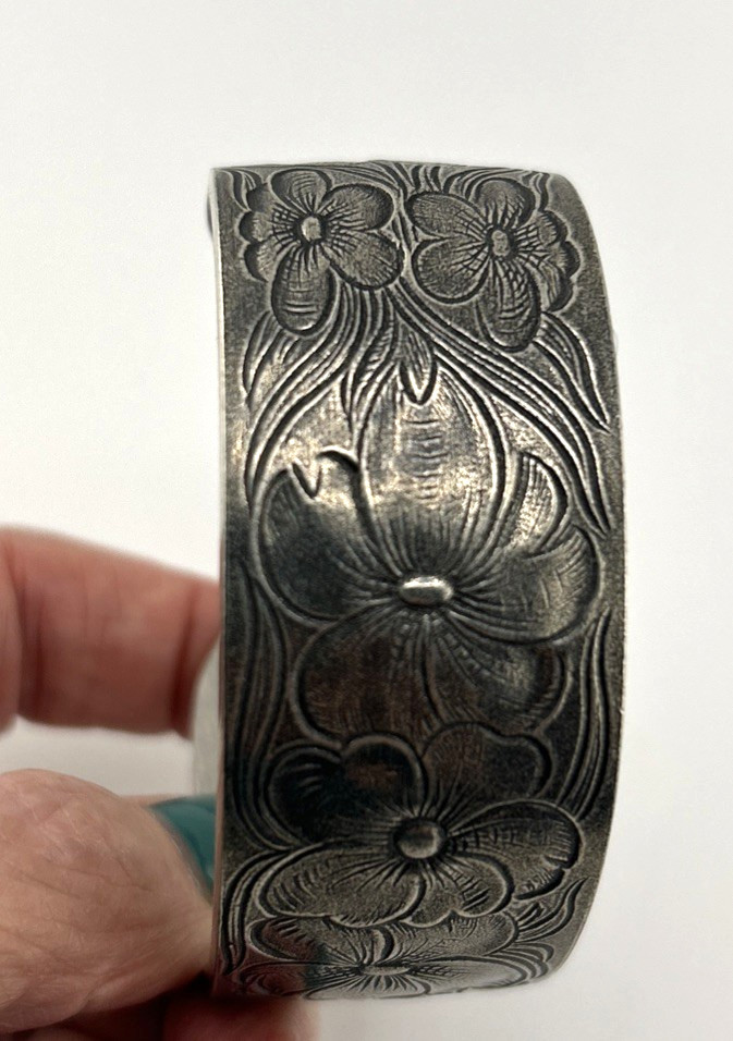 Vintage Salisbury Pewter Larkspur Cuff – July Birth Flower Bracelet
