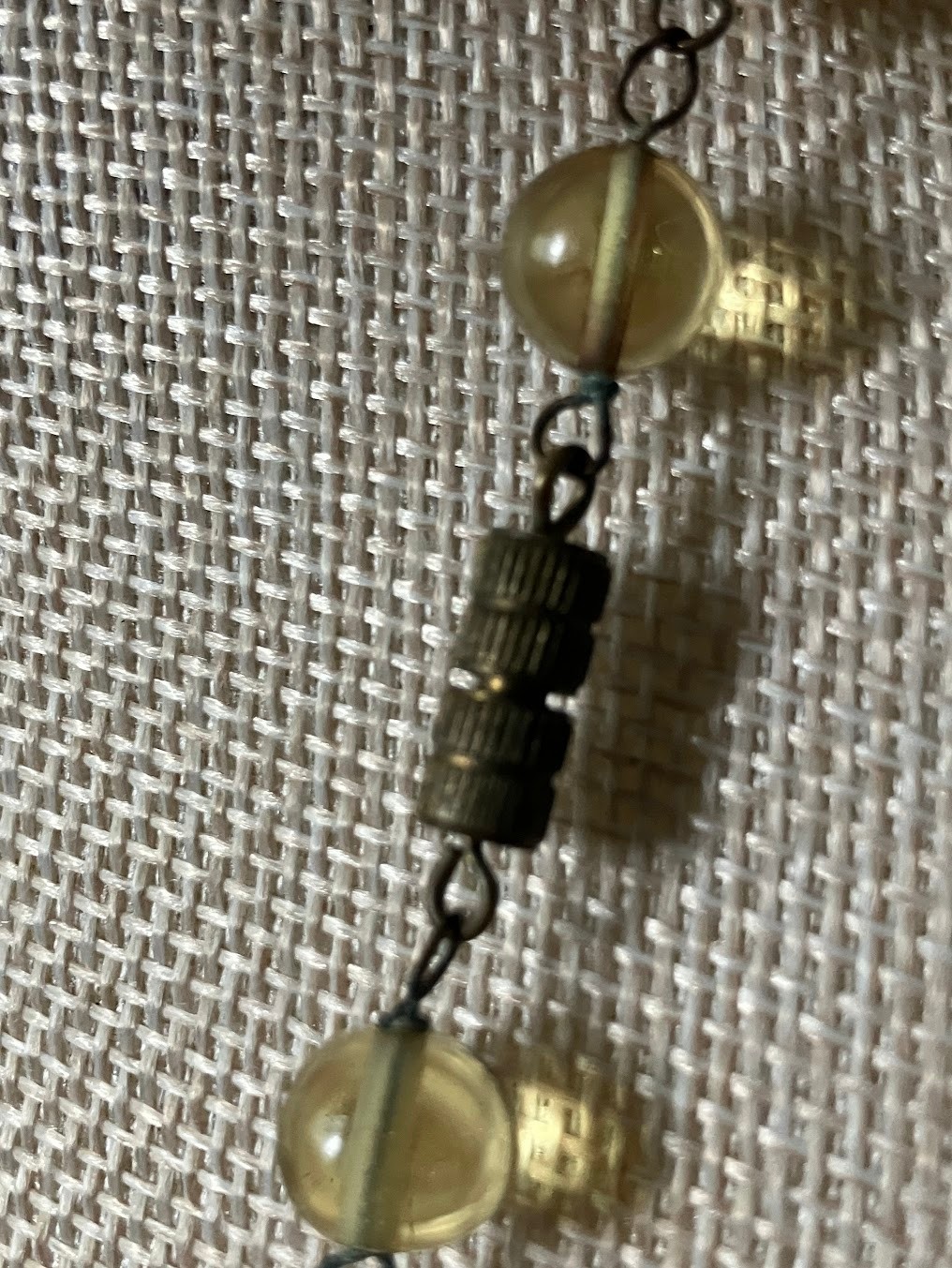 Vintage Art Glass Beaded Necklace Twist Gold Foil Station Chain 28″ READ