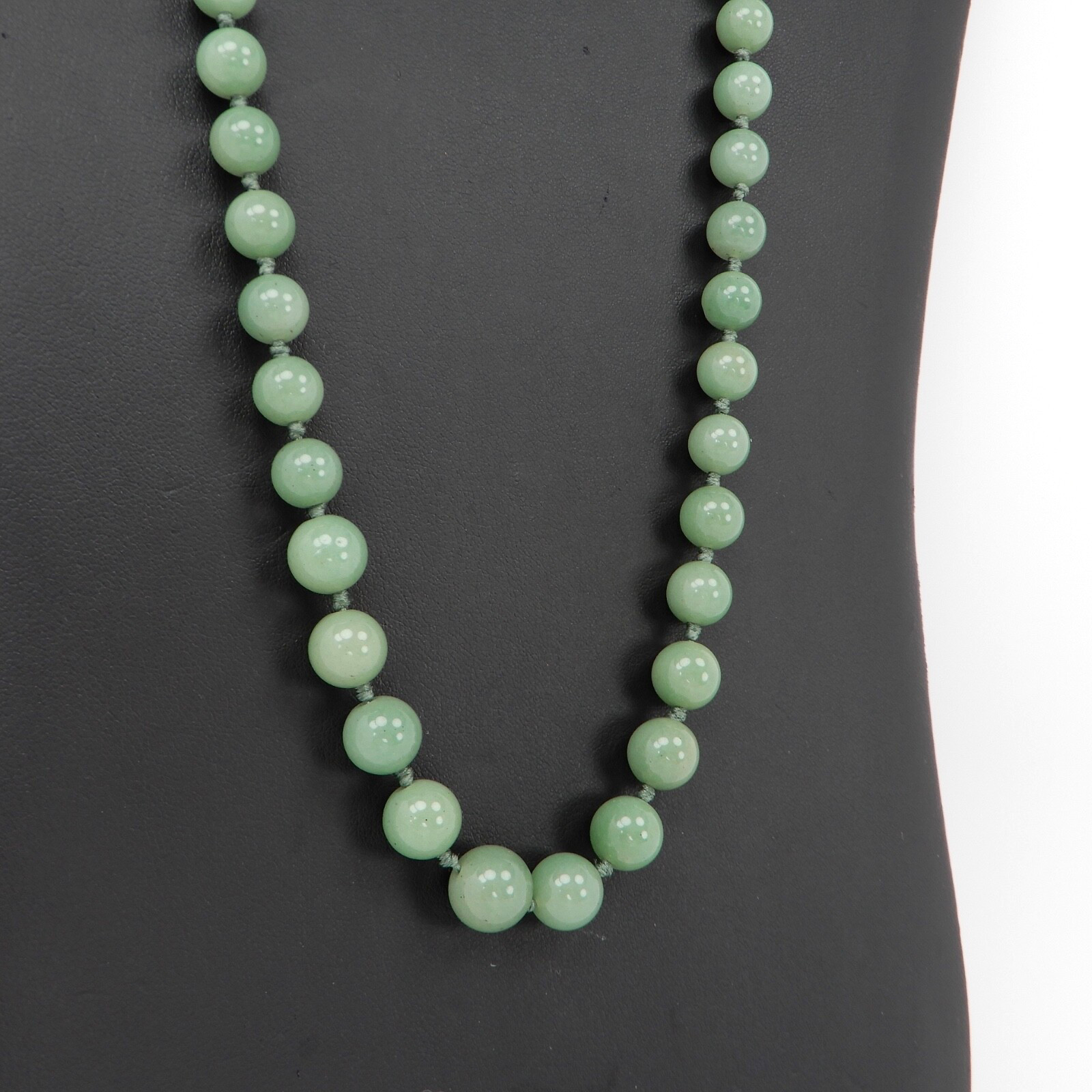 Vintage Green Jade Knotted Graduated Bead Necklace 23” 925 Silver Filigree Clasp