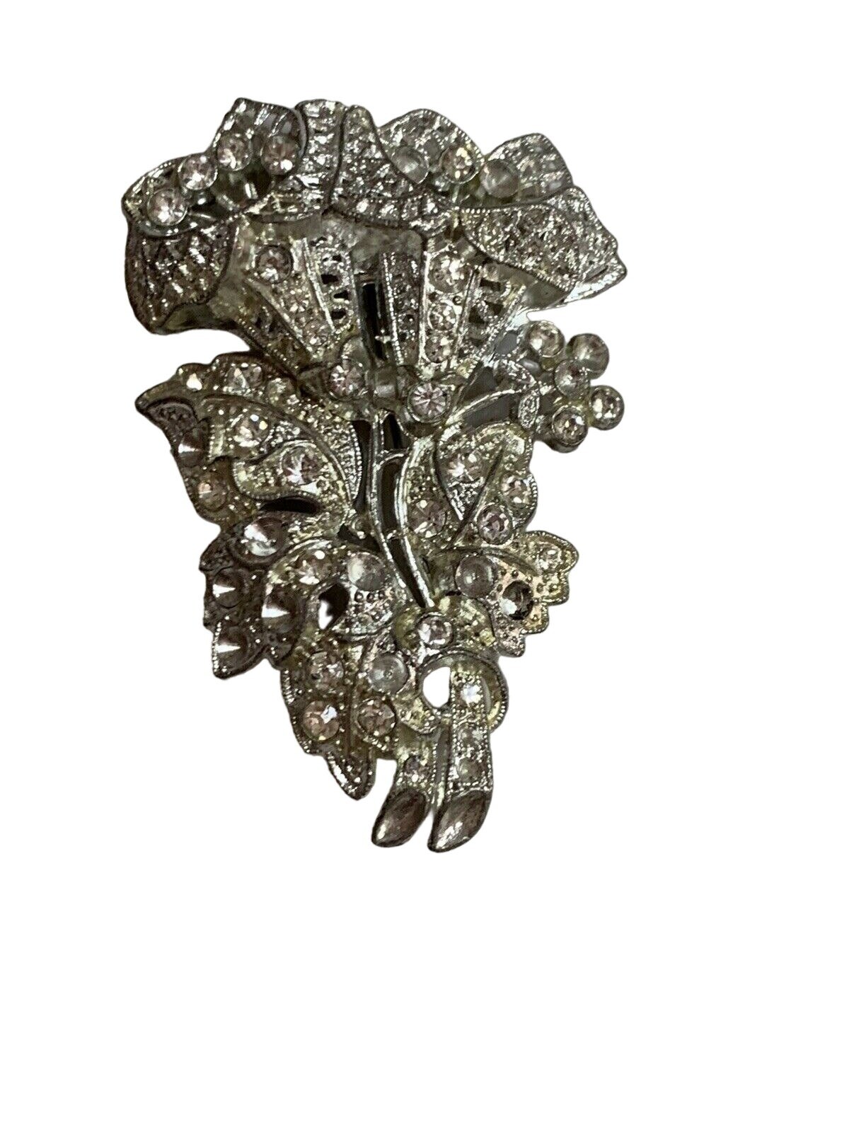 Vtg Clear Glass Rhinestone & Silver Tone Metal,Layered Floral Bouquet Brooch***
