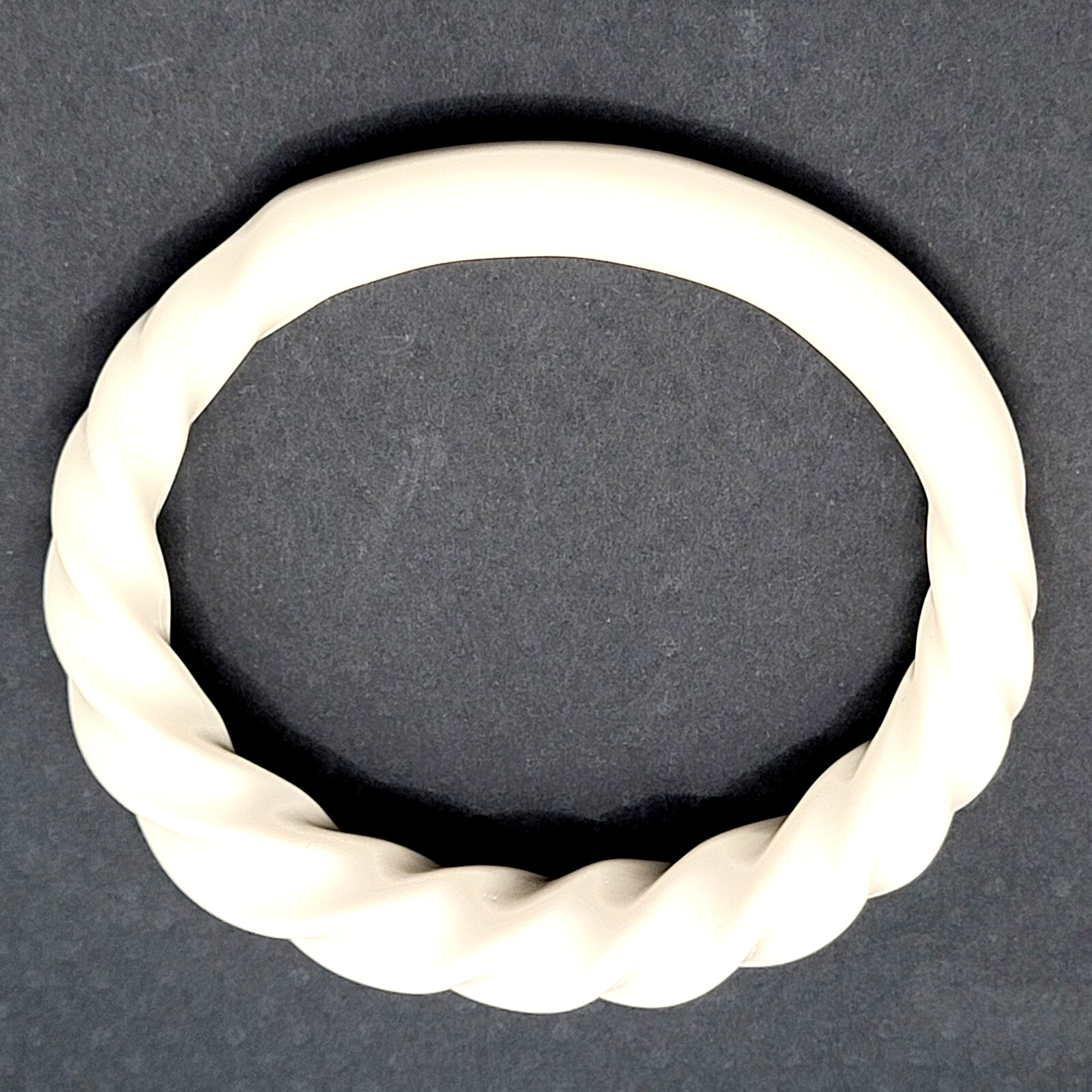Twisted and Smooth Creamy White Resin Bangle Bracelet Retro Style Vintage 1980s