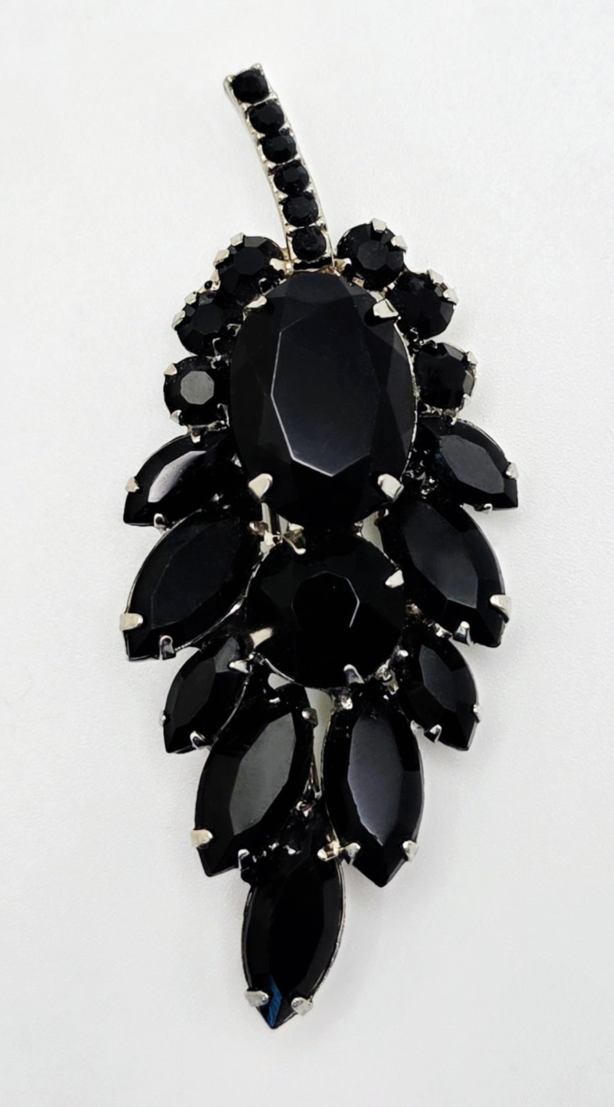 Vintage Juliana DeLizza and Elster Jet Black Rhinestone Brooch