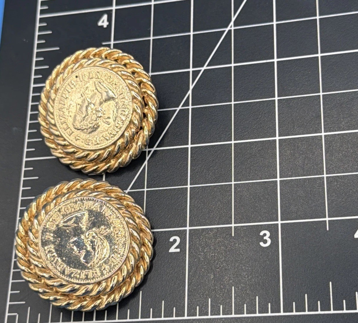 Vintage Gay Boyer Clip On Earrings – Gold‑Tone Coin Design, Signed