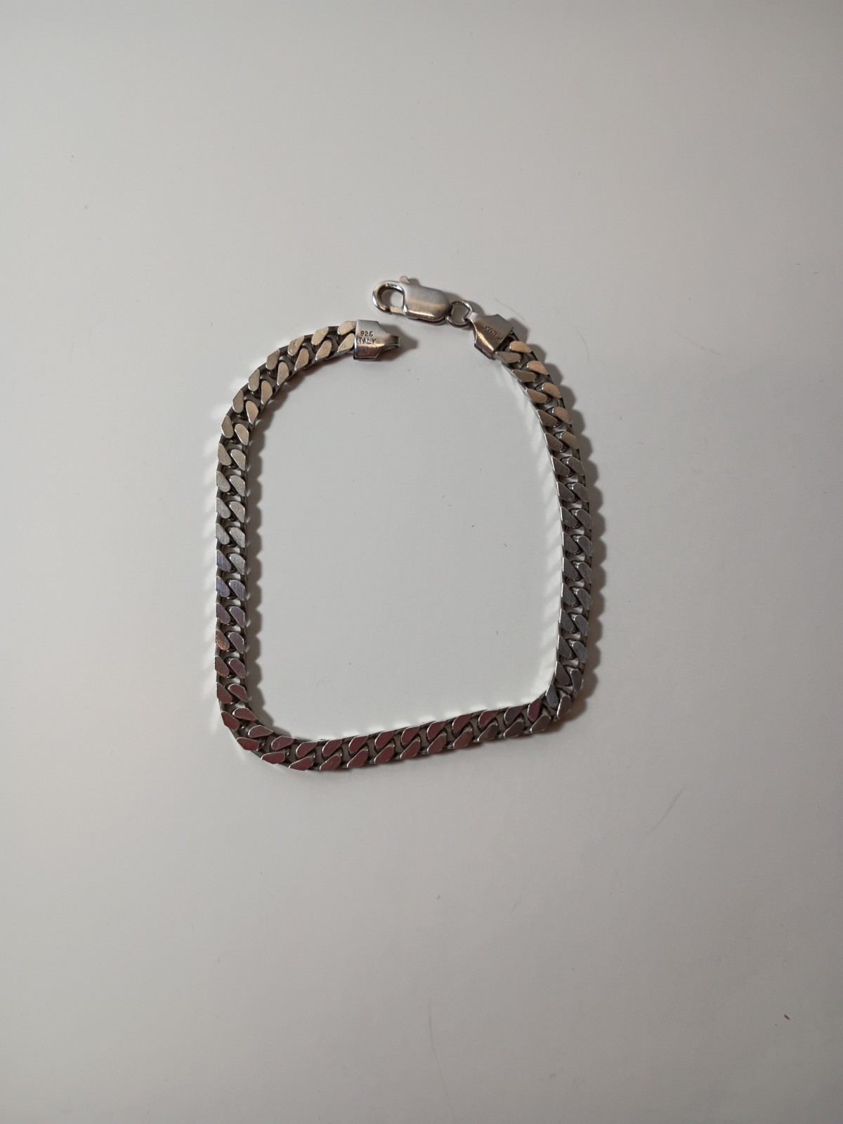 🔥925 Sterling Silver Curb Link Bracelet Italy 8.5 In 16 Gms NEW Condition 🔥