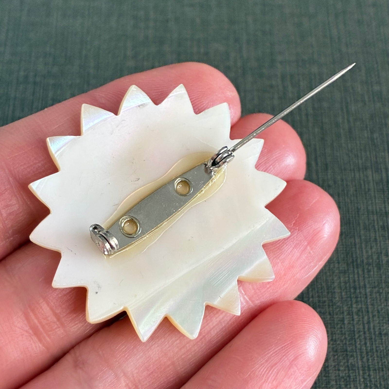 Vintage Mother Of Pearl Flower Brooch Carved Floral Iridescent Shell Pin 1.6″