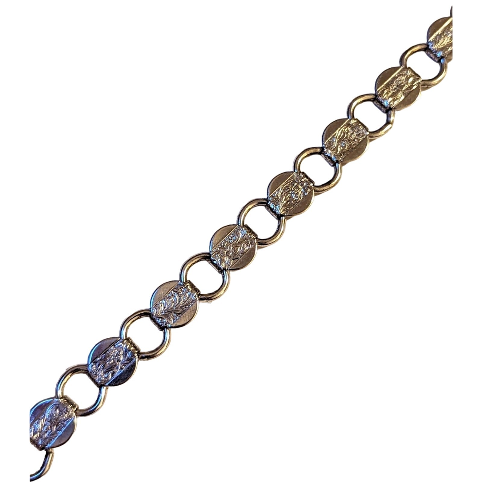 Vintage Sarah Coventry Silver Tone Chain Link Embossed Floral Coin Disc Bracelet