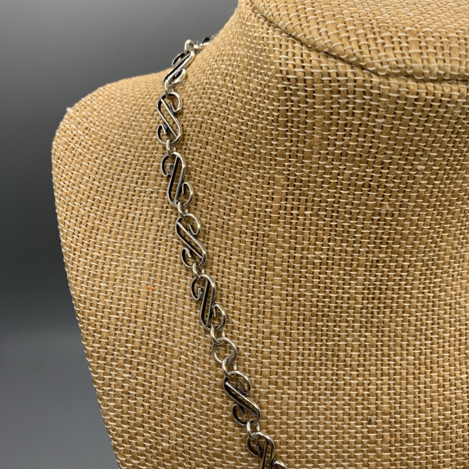 Vtg Handcrafted S Link .925 Sterling Silver 17”L Necklace. 17.9g ~ 7mm W Chain