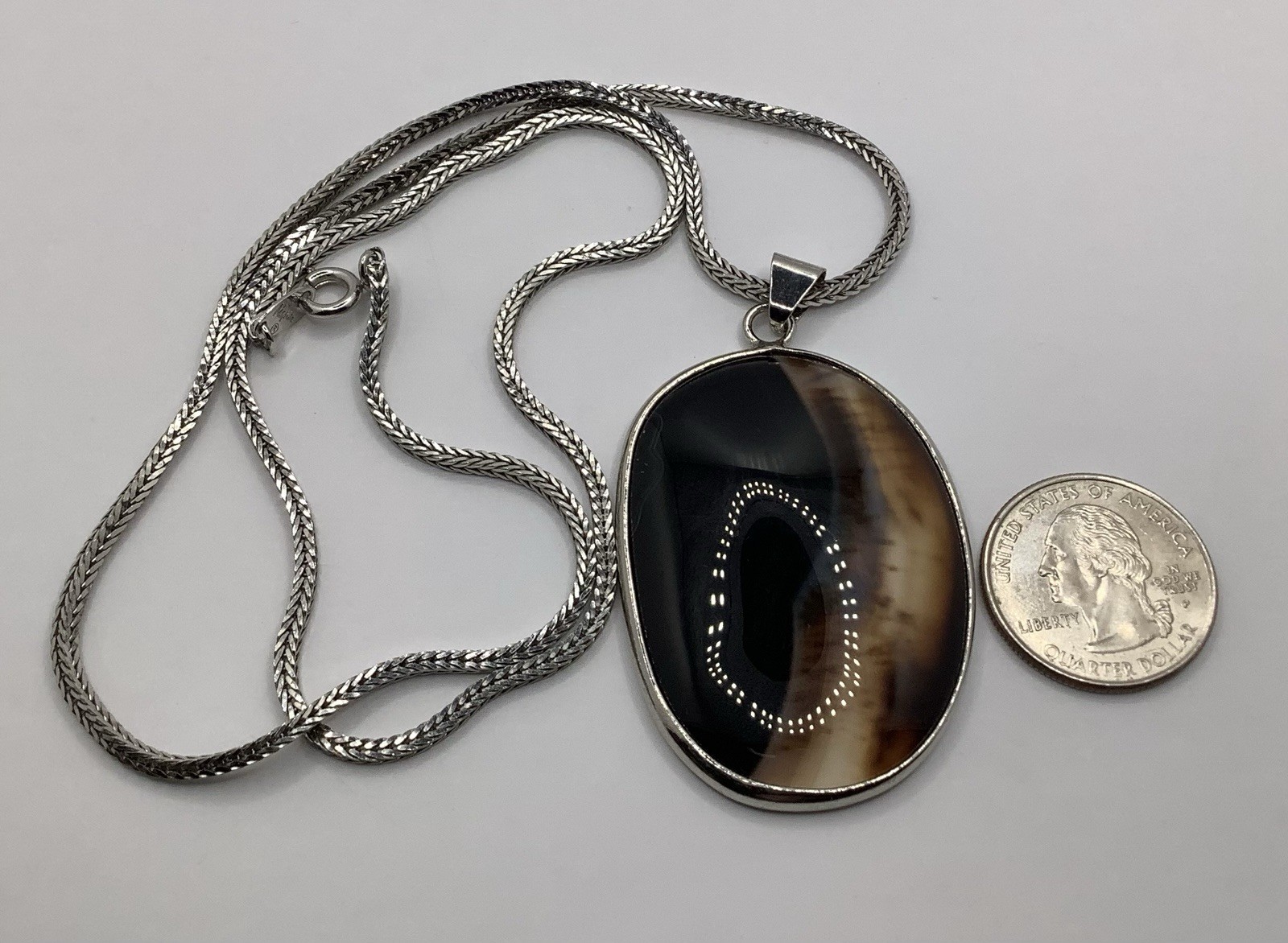 Vintage Signed Napier Silvertone Agate Pendant Square Spiga Wheat Chain Necklace