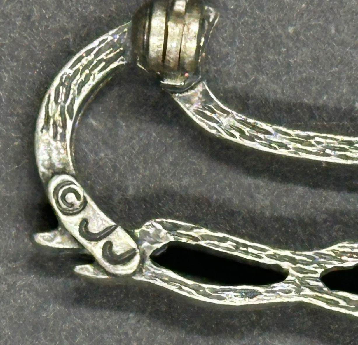 J J Jonette Jewelry Vintage NWT Canoe Paddle Person Waves Brooch Pin Pewter