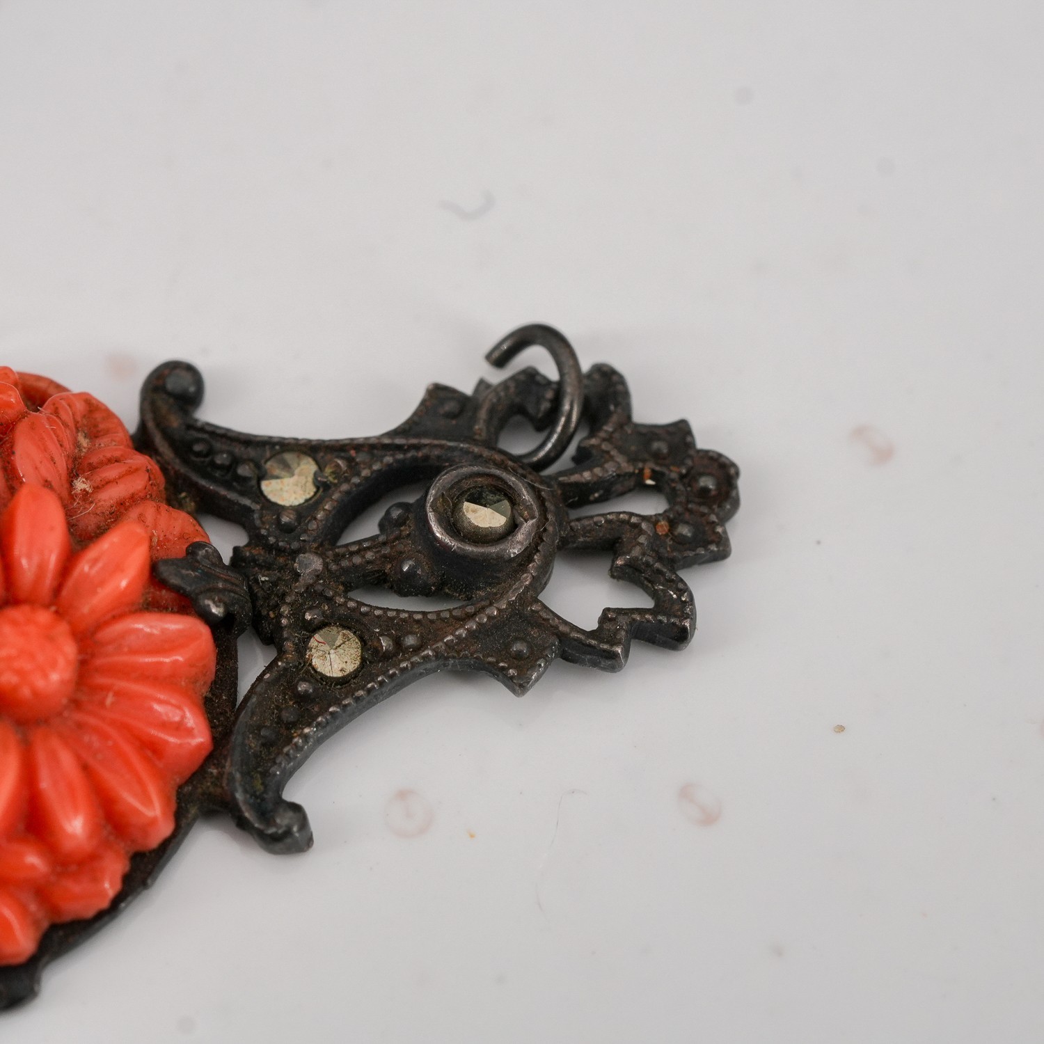 3.9g Czech Art Deco Coral Glass Floral Marcasite 925 Sterling Pendant 1.25in