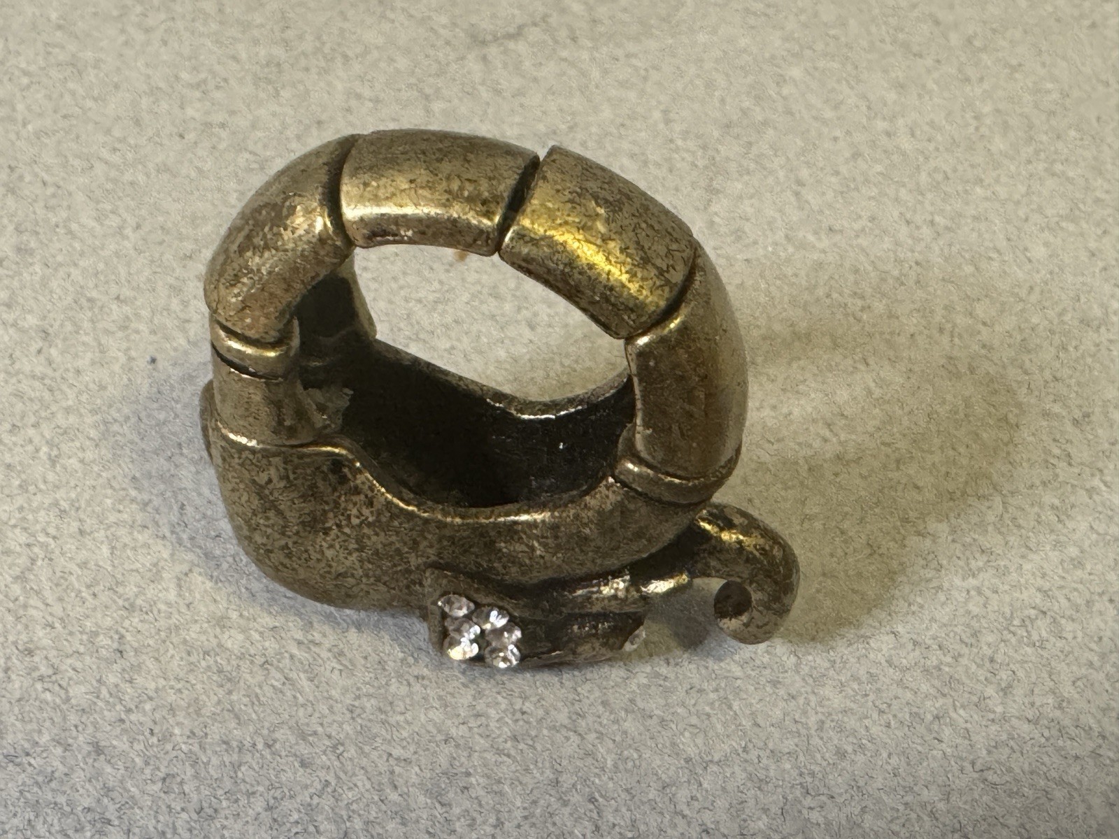 Vintage Gold Color Elephant With Rhinestones Stretch Band Statement Ring