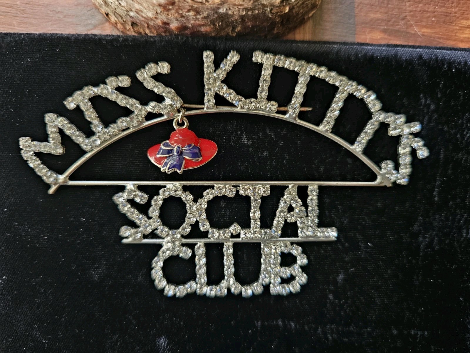 Vtg Brooch Red Hat Society Clear Rhinestones Silver Tone Spellout Bling W Charm