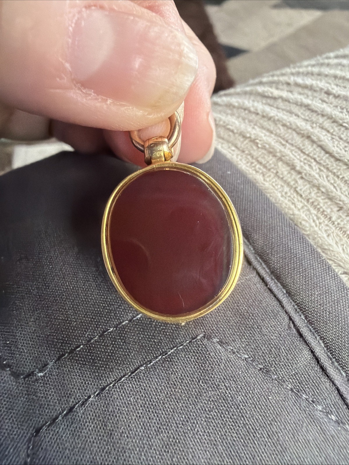 Victorian 9.3g Heavy Solid 9ct Gold Patented Locket Pendant Bloodstone Chip
