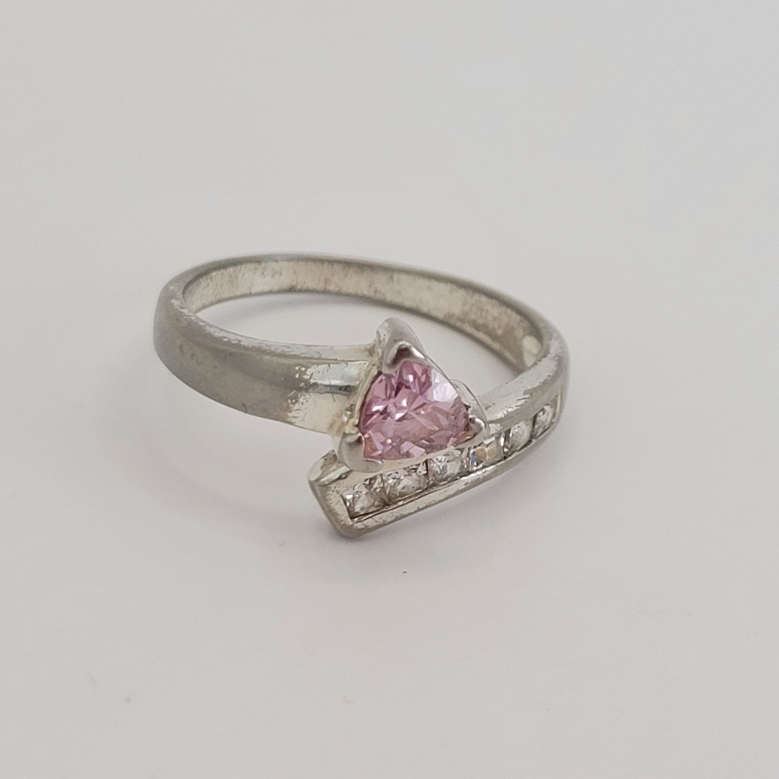 Vintage IBB 925 Sterling Silver Trillion Cut Pink CZ Bypass Ring Size 6.75