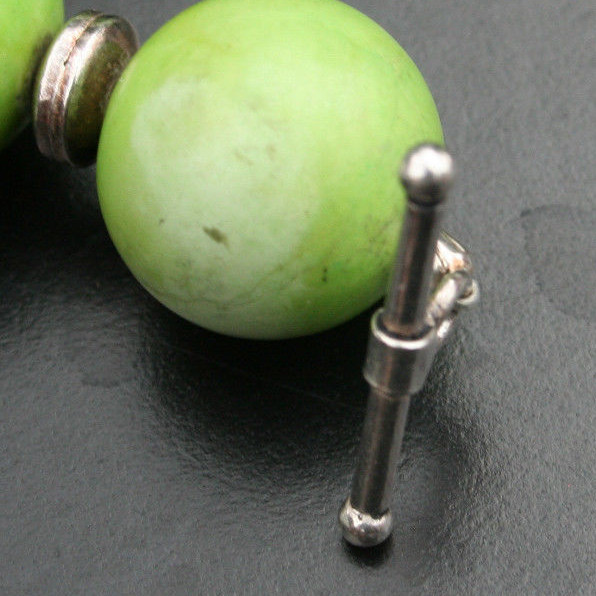 Vintage Dyed Green Agate Necklace 17″ Silver Tone Spacers 19 3/4″ or 18mm Beads