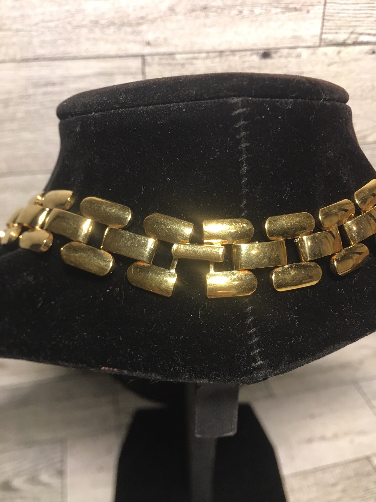 Vintage Trifari Signed Gold Tone Square Link Chain Necklace Articulated Estate