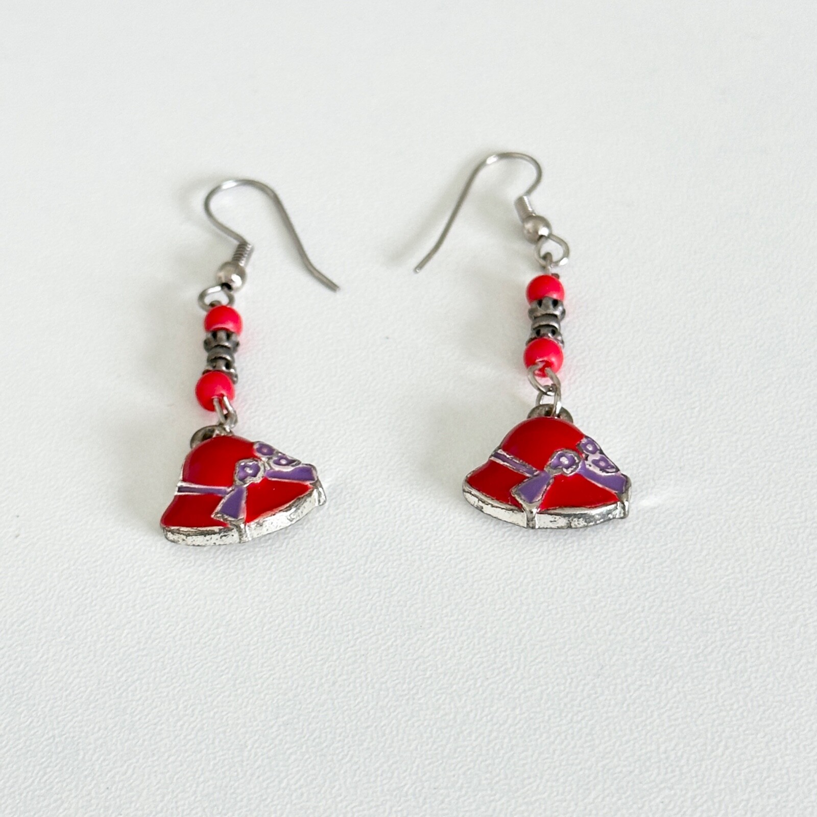 Vintage Red Purple Enamel Floral Bonnet Hat Silver Tone Pierced Drop Earrings