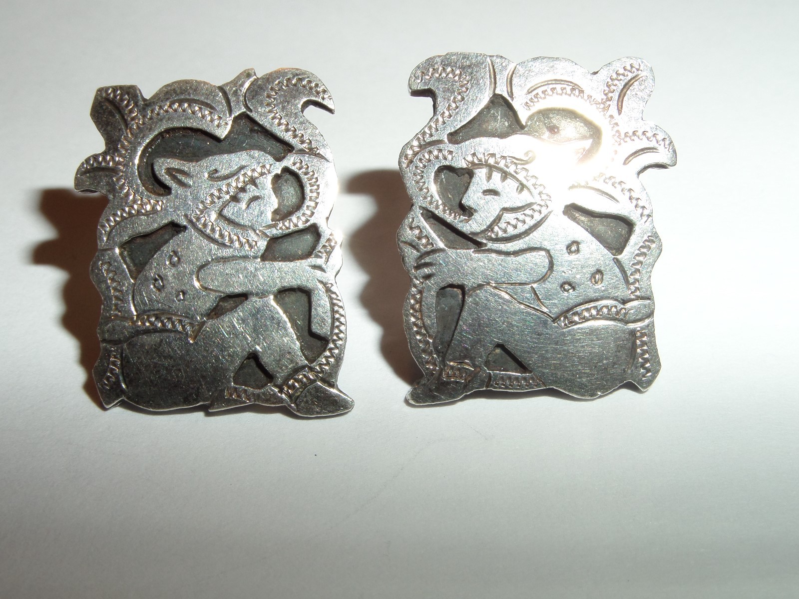 VINTAGE STERLING GUATEMALA SCREWBACK EARRINGS SIGNED R&M TESTED