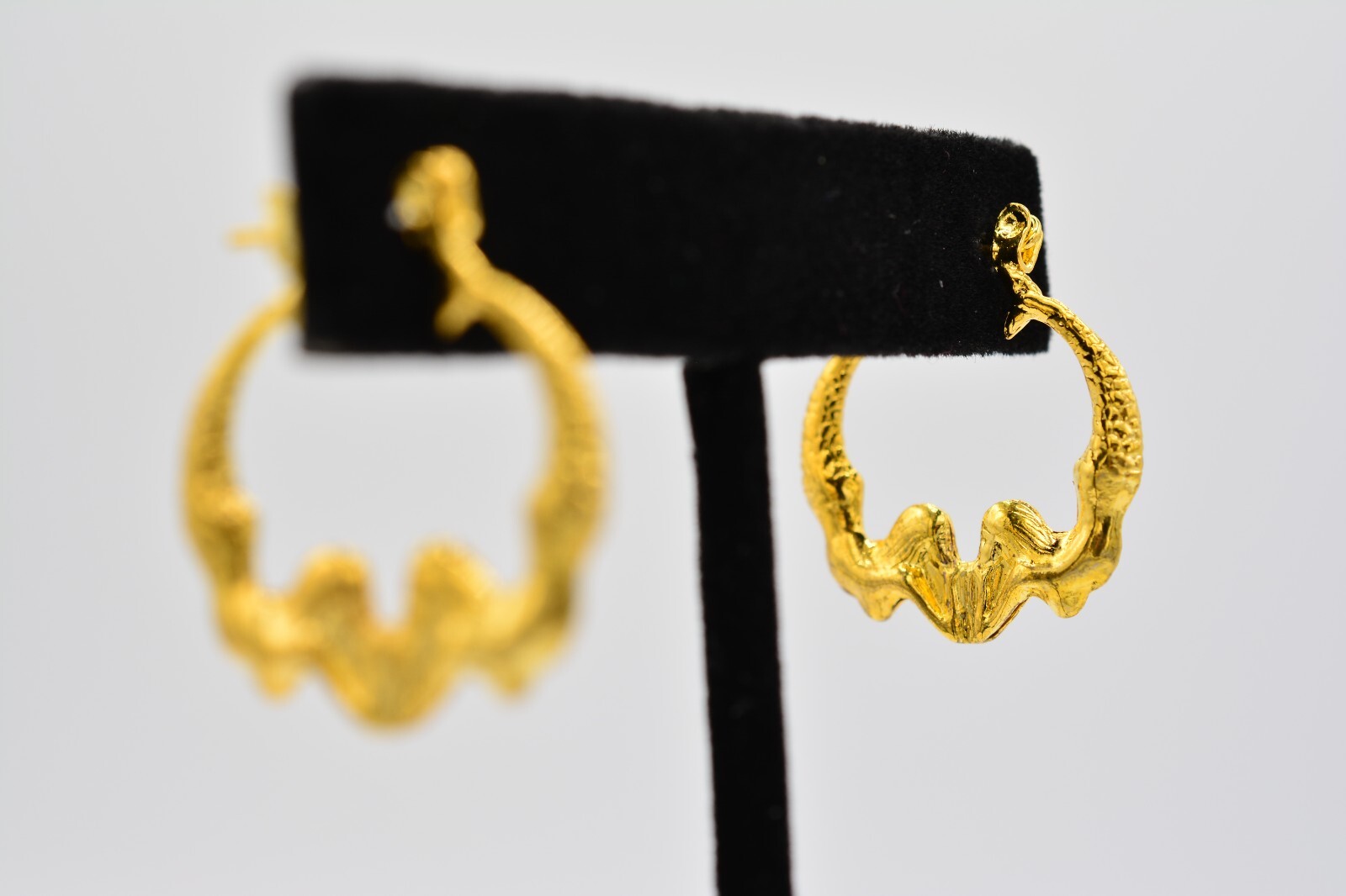 Vintage Hoop Earrings Kissing Mermaids Gold Lightweight Metal NOS 1980s BinA1