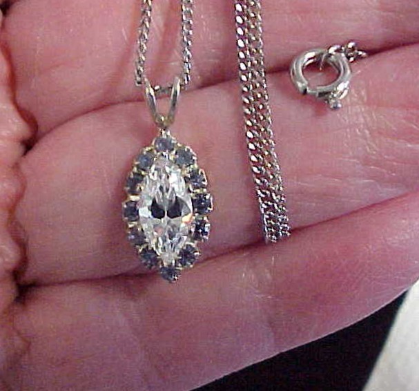 Vintage Silver Tone Marquise CZ & Light Blue Topaz Crystal Pendant Necklace 18″