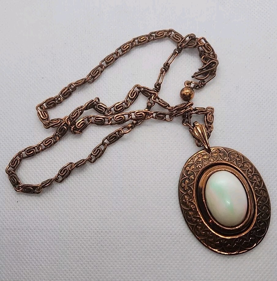 Vintage Genuine Copper 22″ Paper Link Chain Necklace Stone Resin Pendant 44G