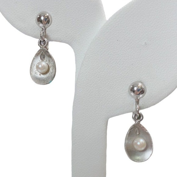 Vintage Sterling Lamode Pearl Screw Back Drop Dangle Earrings Old Money Coastal