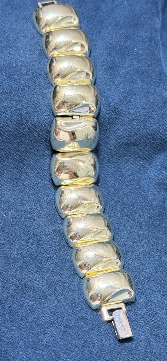 Vintage MCM Napier Dome Square Link Bracelet Mirror Finish Gold Tone Snap Close