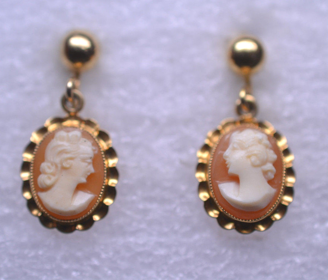 VINTAGE BDA 10K YELLOW GOLD SHELL CAMEO DANGLE SCREW BACK NON-PIERCED EARRINGS