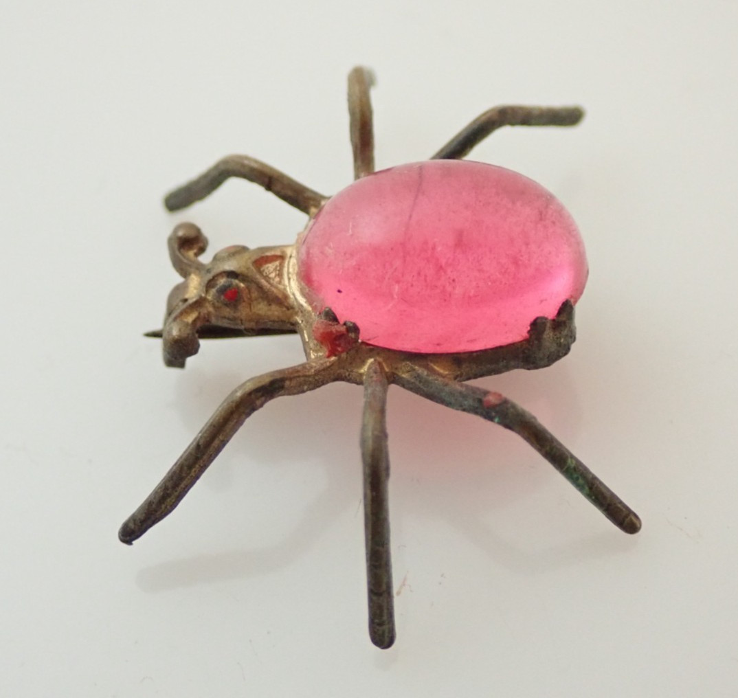 Vintage Pink Lucite Jelly Belly Spider Bug Brooch Pin