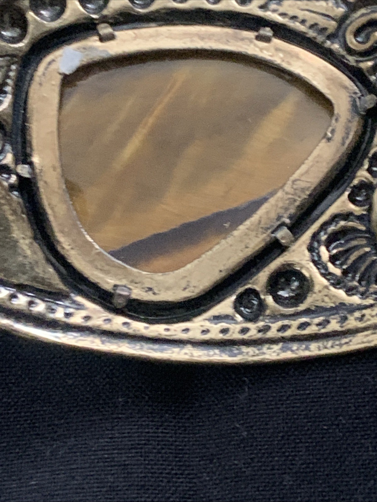 🌵Stunning Vintage South Western 2” Wide Tiger’s Eye Cuff Bracelet