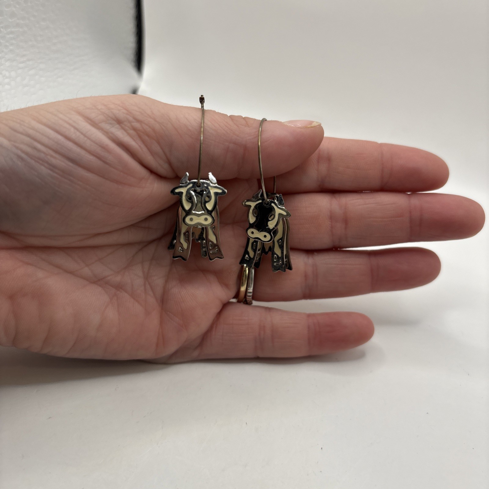 Funky Edgar Berebi Vintage Cow Enamel Earrings whimsical cloisonne style hoops
