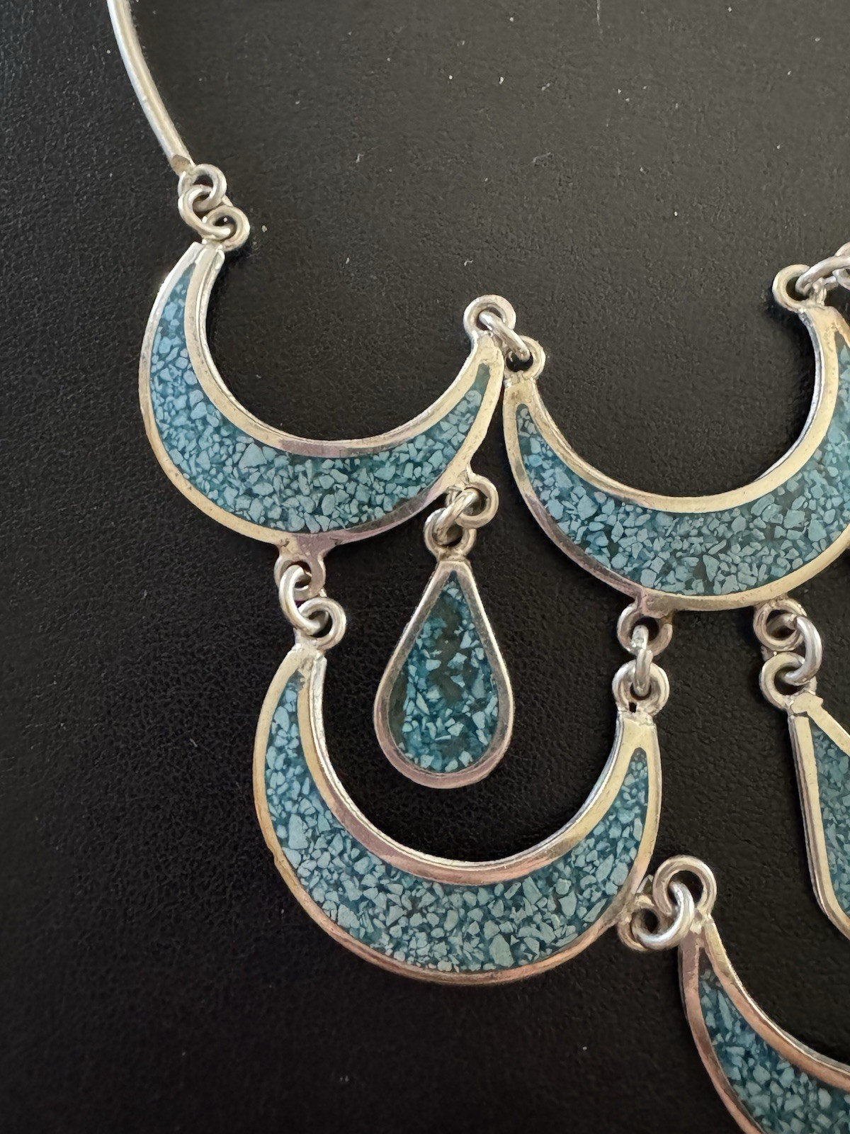 Vintage Southwestern Turquoise Inlay Statement Necklace 8”x4” 35g Silver Tone