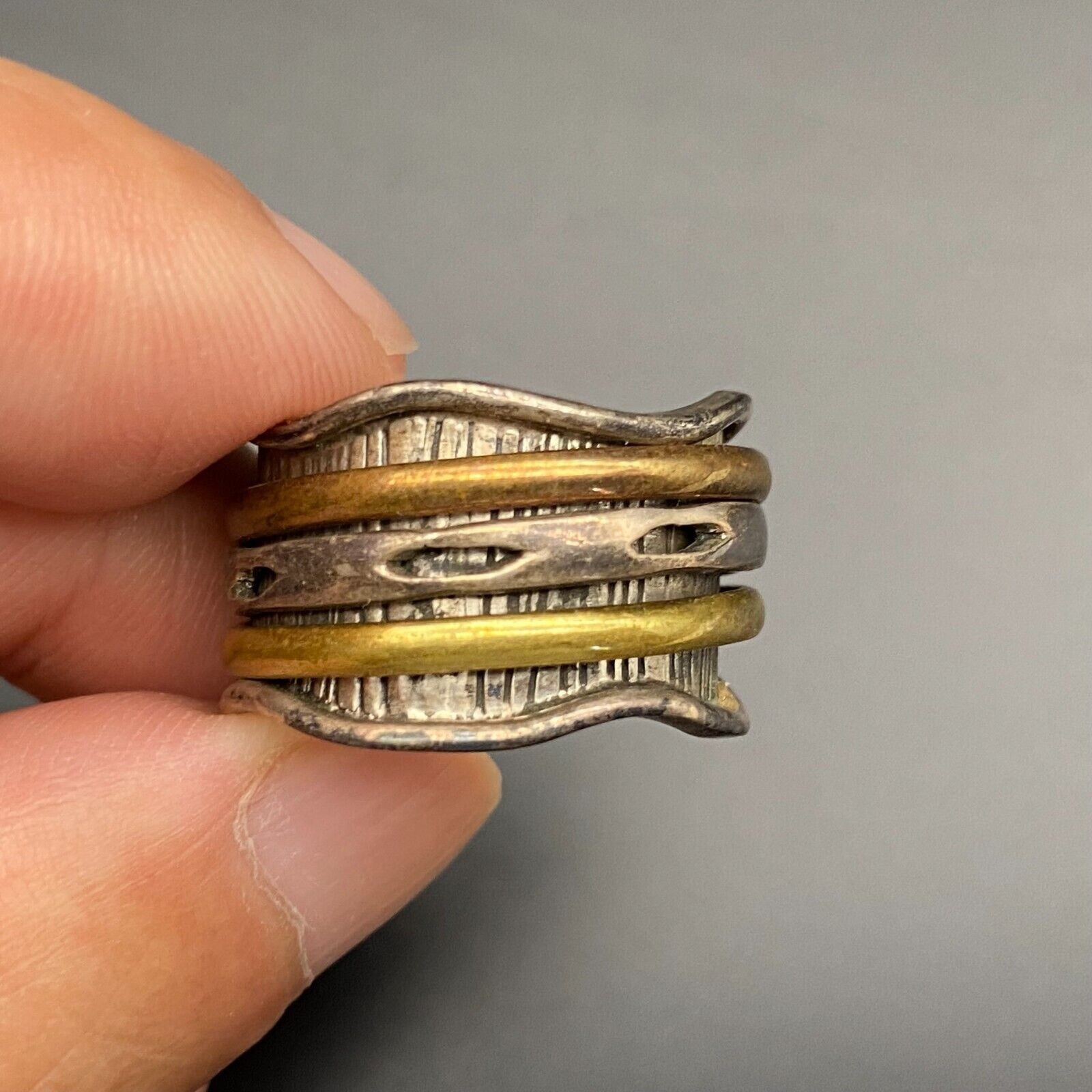 Vintage Mixed Metal Spinner Ring Sterling Silver Ring Size 7