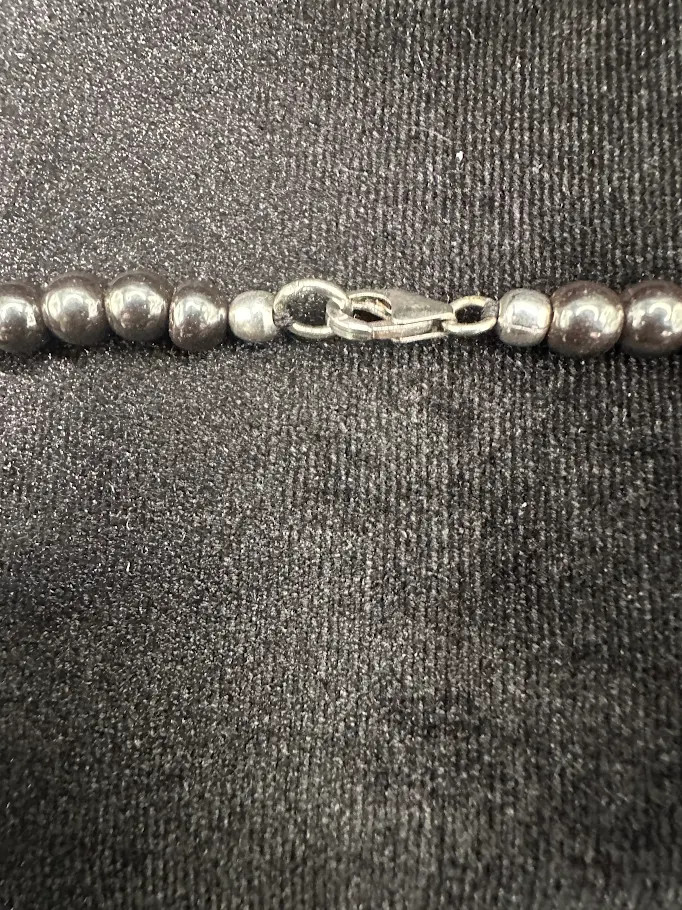 Black Peacock Pearl Style Necklace with Silver Tone Decorative Clasp
