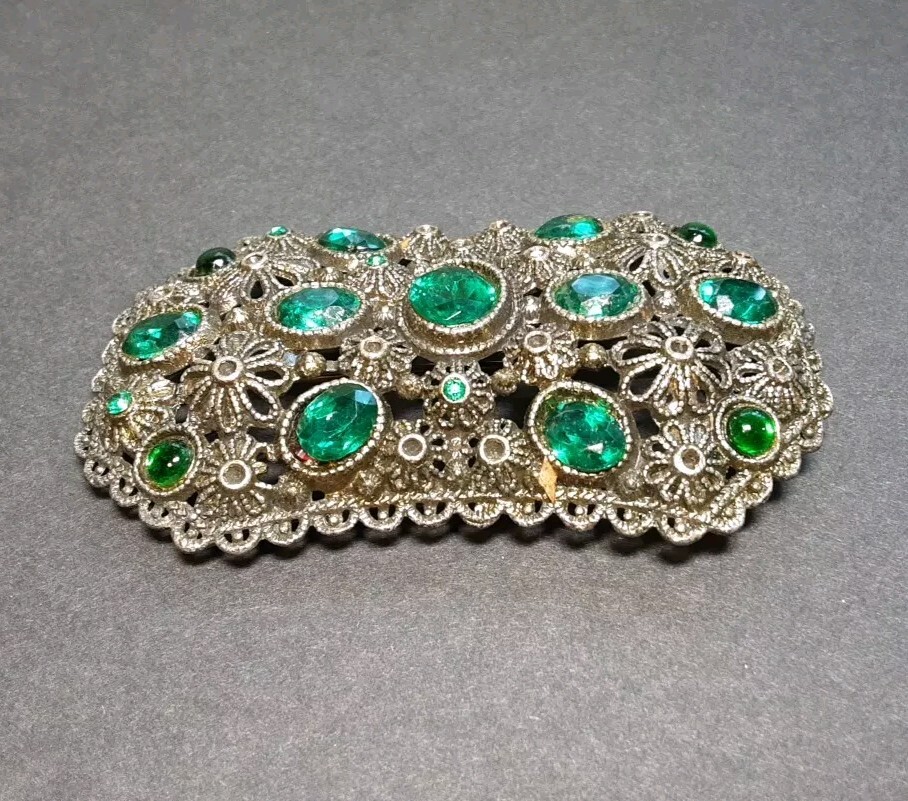 Vintage New England Glass Works Large Brooch Green Rhinestone 2 3/4″ x 1 3/4″