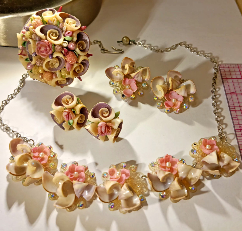 Vintage Purple Conch Shell Necklace, Earrings, Brooch Pink White Rhinestone Set