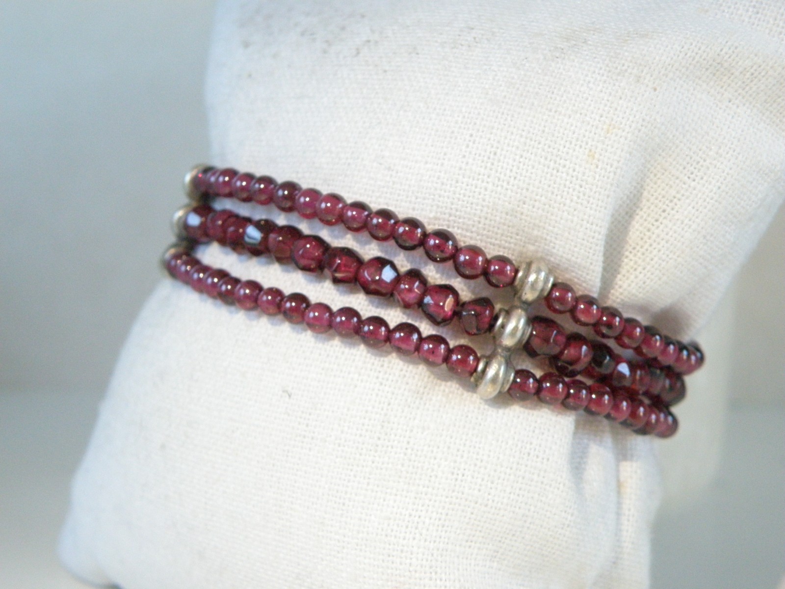 Vintage Sterling Silver 925 Bohomian Pink Red Garnet Station Bracelet 7.5″