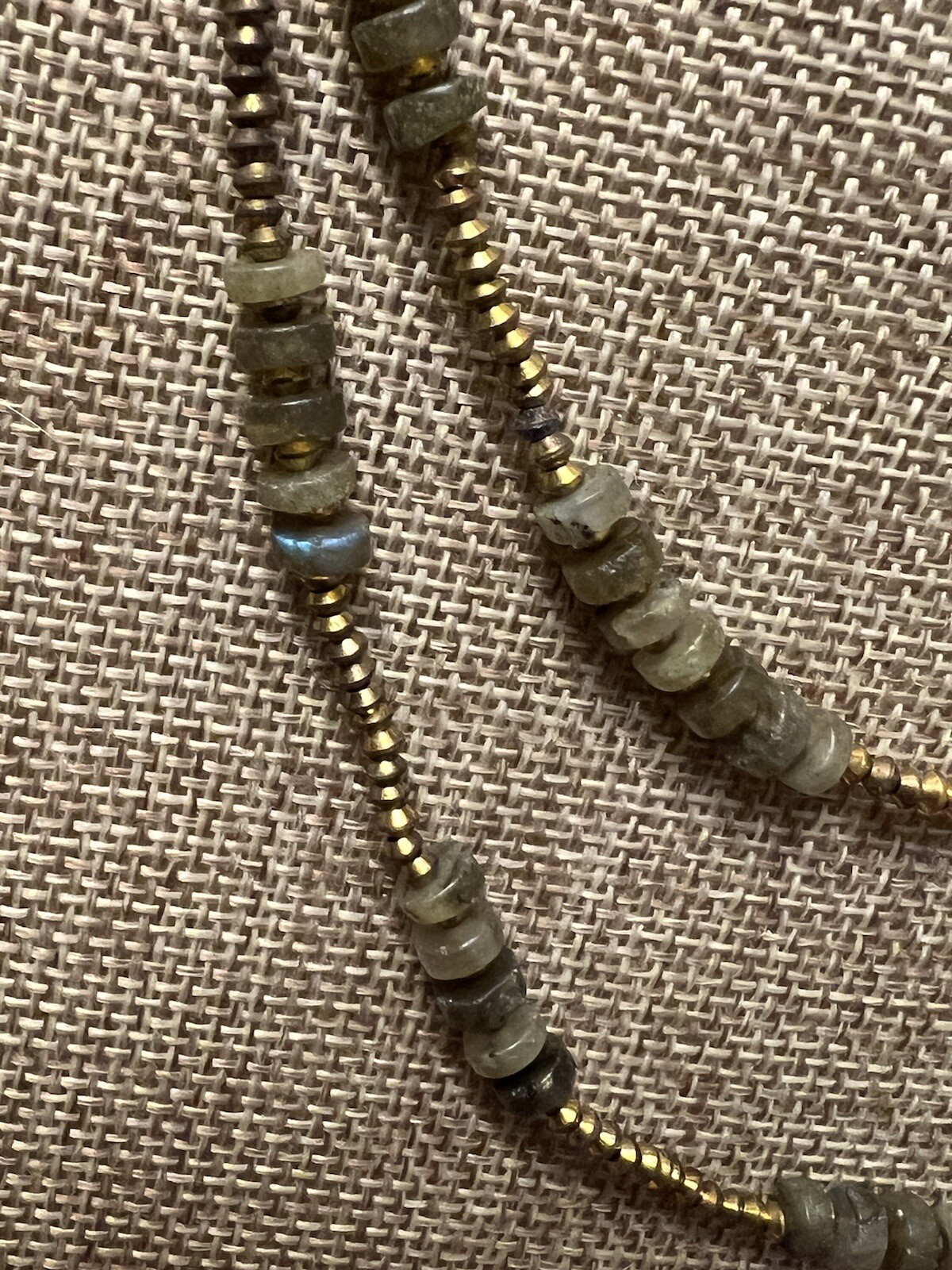 ESTATE ARTISAN LONG GOLD TONE LABRADORITE STONE NECKLACE 33” HOOK CLASP