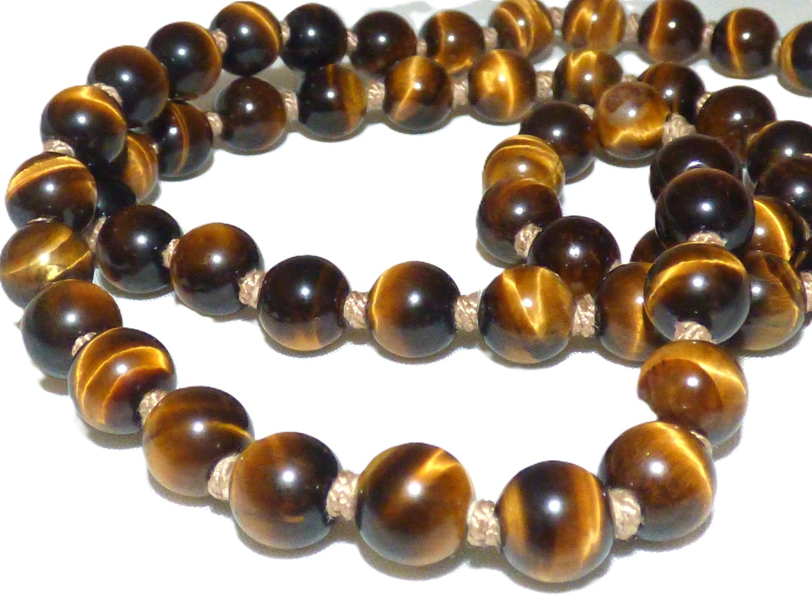 1960s Tiger’s Eye Gemstone Hand knotted GOLD VERMEIL on SILVER clasp Necklace