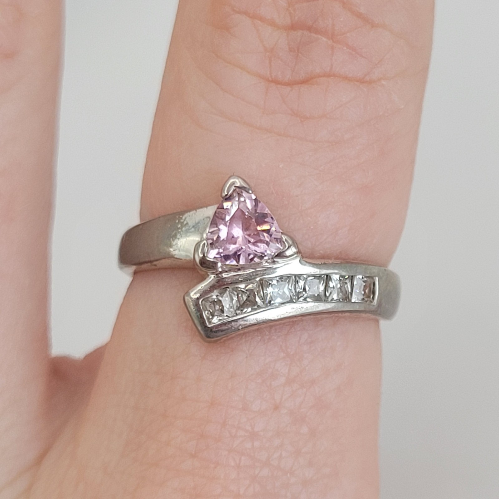 Vintage IBB 925 Sterling Silver Trillion Cut Pink CZ Bypass Ring Size 6.75