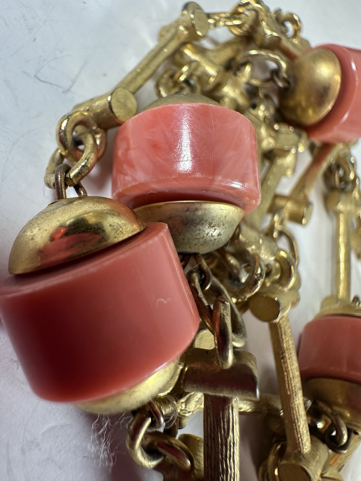 Vintage Necklace Pink Swirl Barrel Bead Goldtone Station Bar Link Spring Ring