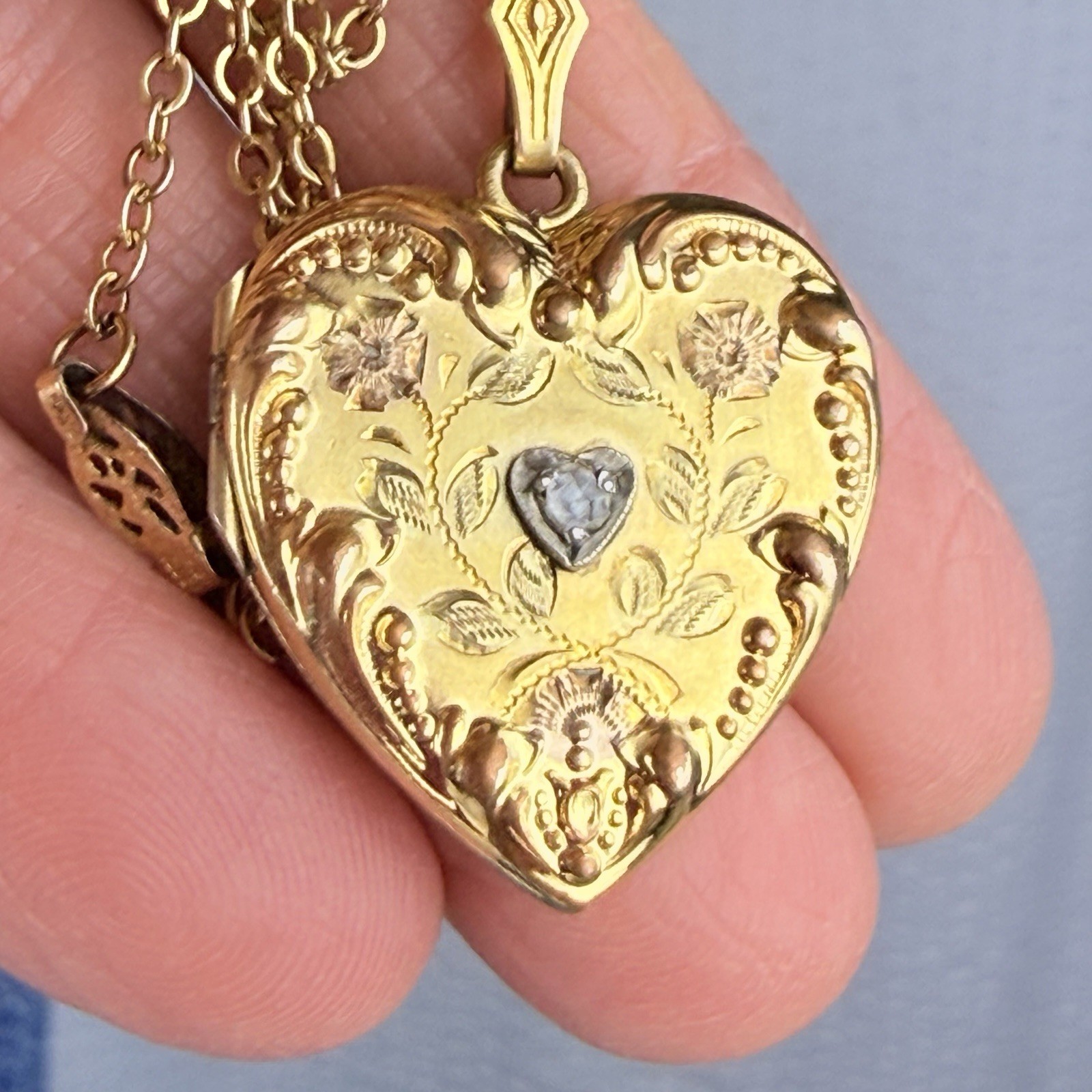 Antique Victorian Art Deco Gold Filled Diamond Heart Locket Pendant Necklace