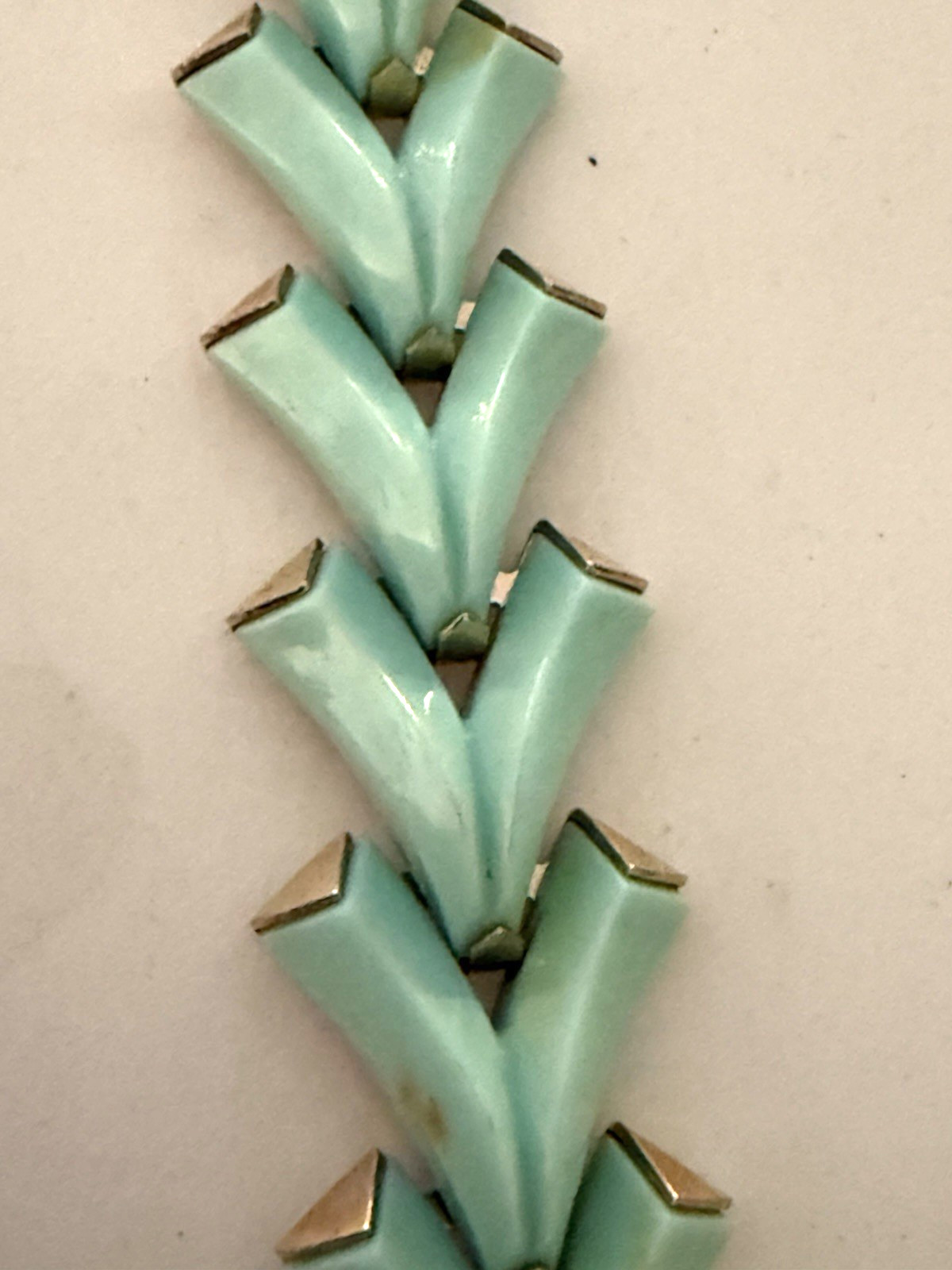 Rare 1956 Crown Trifari VALENCIA Sea Foam Chevron Thermoset Lucite Bracelet MCM